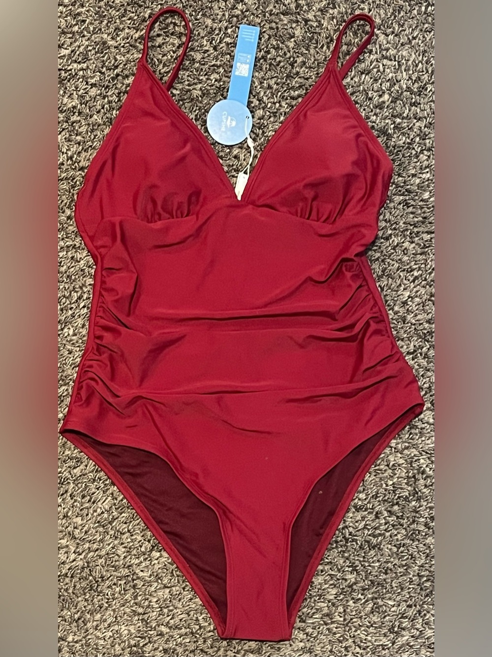 Womens size medium One-Piece Swim Suit – dark red NWT Cupshe